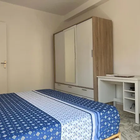 Spacious Apartment Next To The Sea 보로쉬르메르